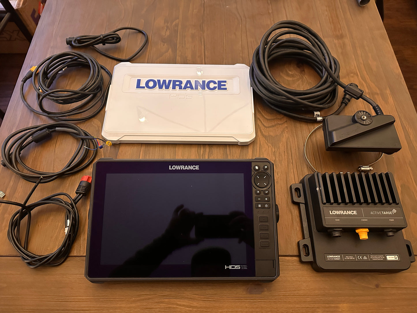 *USED* Lowrance HDS12 and Active Target 1 bundle
