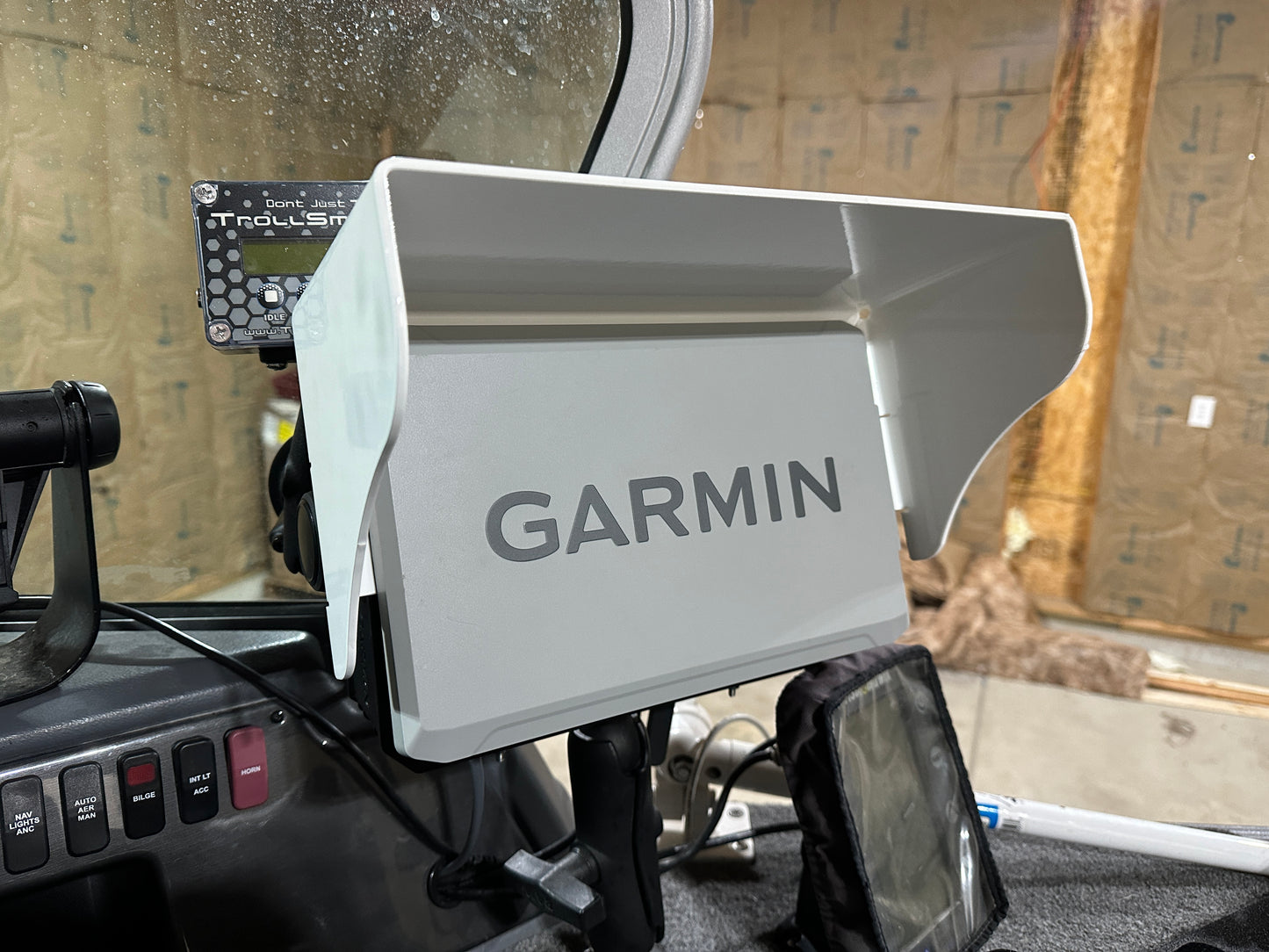 MG Marine Tech - 9" Garmin Echomap Sun Visor