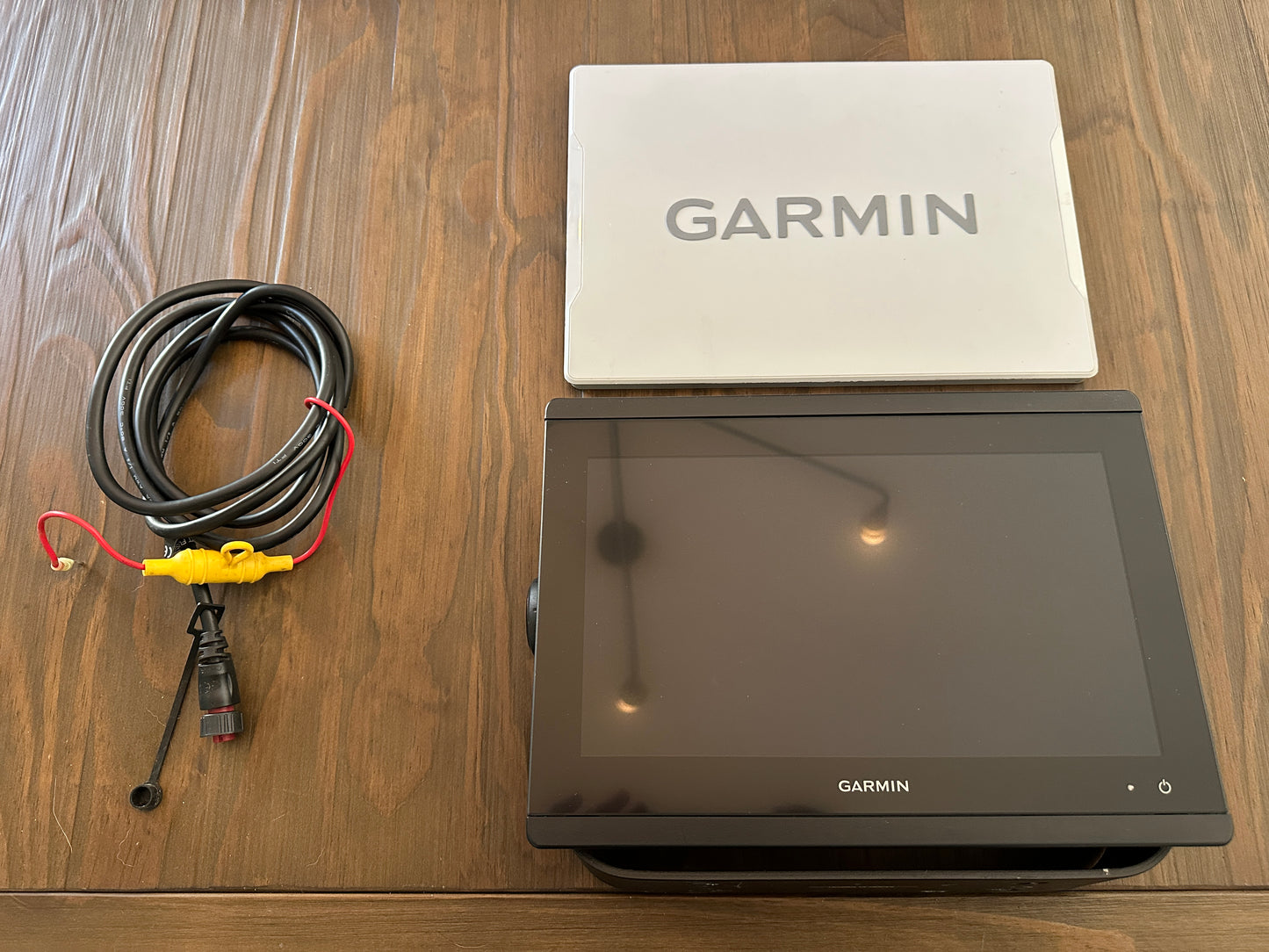 *USED* Garmin GPSMAP 8612xsv