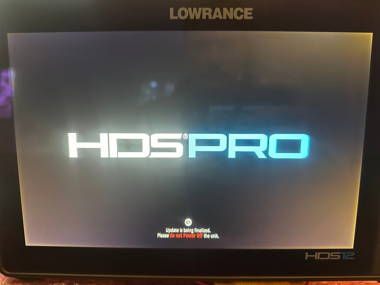 *USED* Lowrance HDS 12 PRO with 3/1 transducer