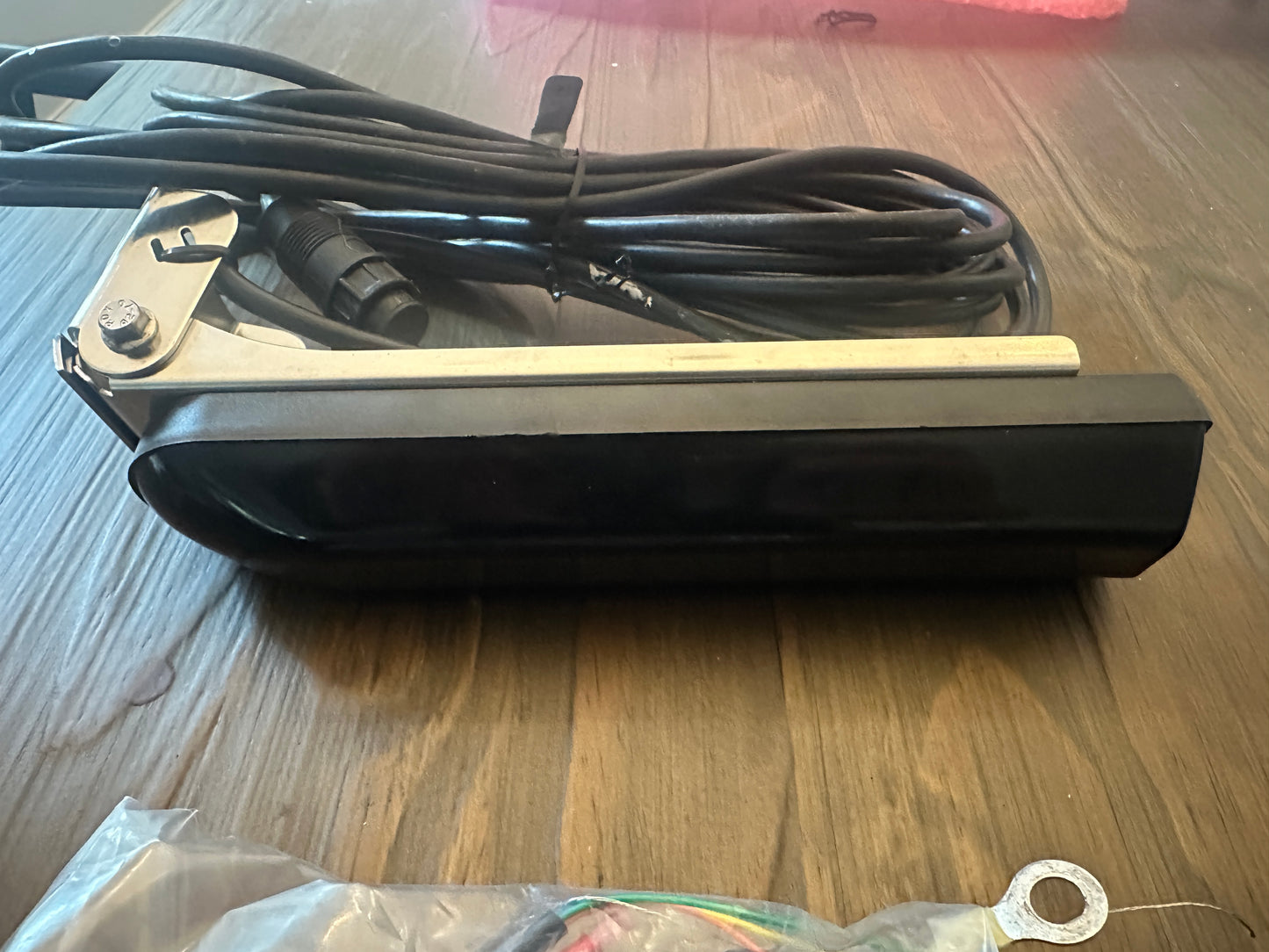 *USED* Lowrance HDS 12 PRO with 3/1 transducer